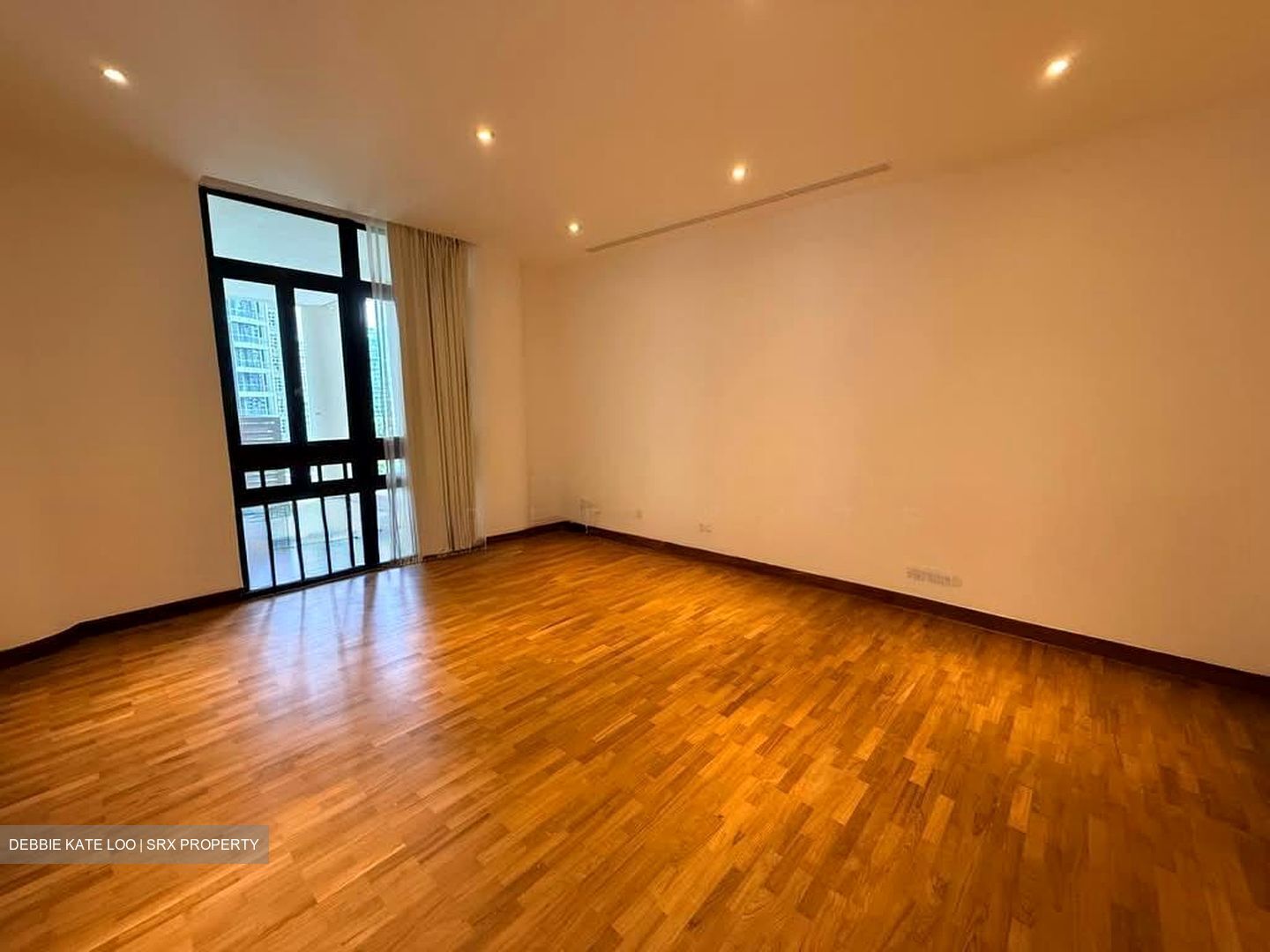 The Colonnade (D10), Condominium #573874291